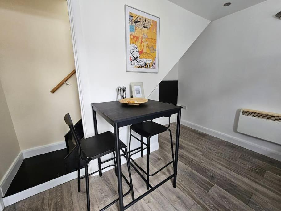 Ferienwohnung 1 Bed House Luton Town Center Exterior foto